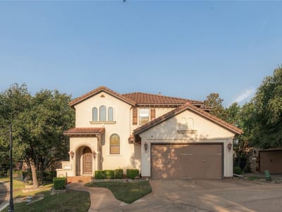 Photo 4 of 40 at 1036 Liberty Park DR Unit #20 - 5 bed 3 bath home