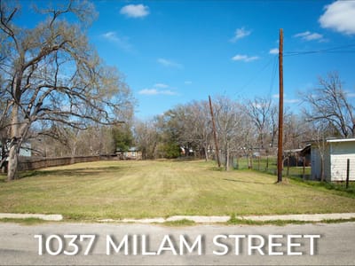 Kitchen at 1037 Milam St - Spencer Morris Survey, Luling, TX