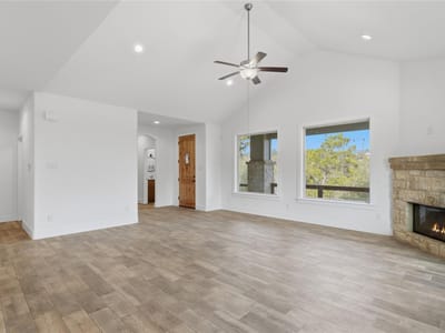 Bathroom at 1039 Primrose Path - 3 bed 2 bath home