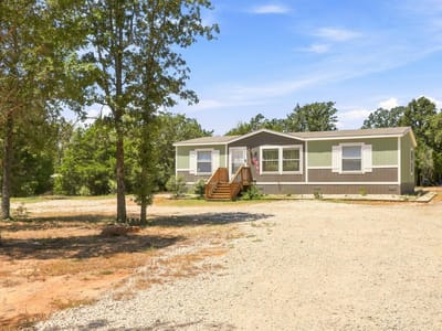 Property photo 2 at 1039 Trailside DR - 3 bed 2 bath home