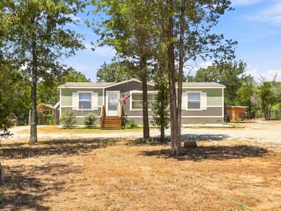 Property photo 3 at 1039 Trailside DR - 3 bed 2 bath home