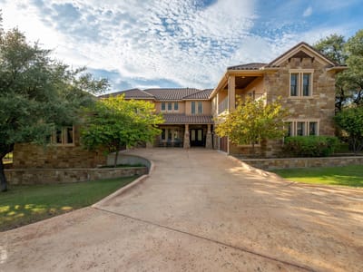 Property photo 3 at 104 Bella Strada CV - 5 bed 4 bath home