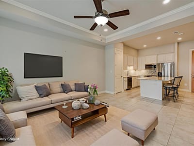 Living area at 104 Bella Toscana Ave Unit #2106 - 1 bed 1 bath home
