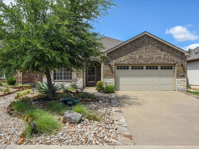 Living area at 104 Coffee Mill Creek RD - 2 bed 2 bath home