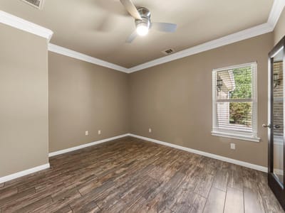 Living area at 104 Estrella LN - 3 bed 2 bath home
