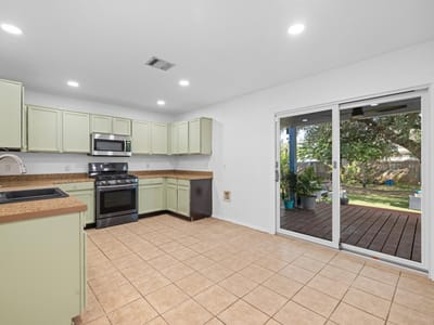 Kitchen at 104 Grant CT - 3 bed 2 bath home
