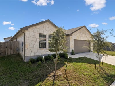 Photo 4 - 104 Greenspire Downs DR Photo 4 of 40 at 104 Greenspire Downs DR - 4 bed 3 bath home