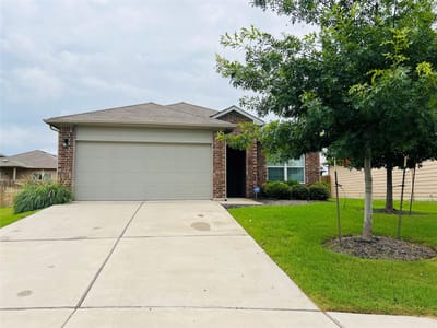 Property photo 2 at 104 Lassy CV - 3 bed 2 bath home