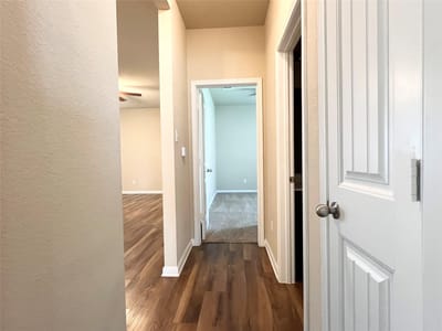 Property photo 5 at 104 Lassy CV - 3 bed 2 bath home