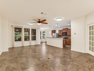 Property photo 4 at 104 Medina Creek CV - 3 bed 2 bath home