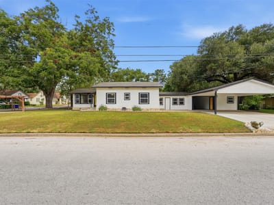 Property photo 4 at 104 N Bright ST - 3 bed 1 bath home