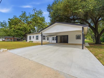 Property photo 5 at 104 N Bright ST - 3 bed 1 bath home