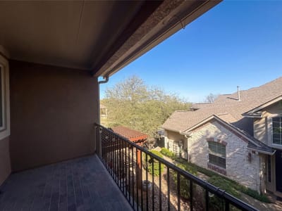 Bathroom at 104 Perpetuation Dr - 3 bed 2 bath home