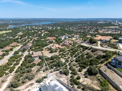 Property photo 2 at 104 Piazza Vetta DR - Bella Montagna, Lakeway, TX