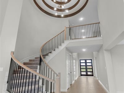 Living area at 104 Pinyon Pine DR - 4 bed 3 bath home