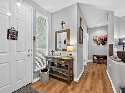 Property photo 4 at 104 Purple Sage DR - 2 bed 2 bath home