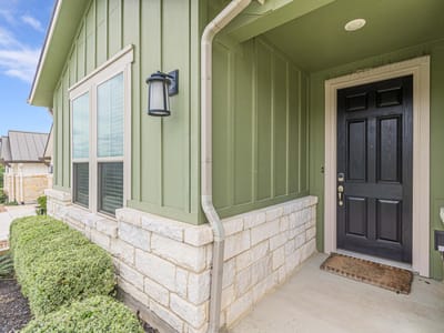 Living area at 104 Singing Sumac WAY - 2 bed 2 bath home