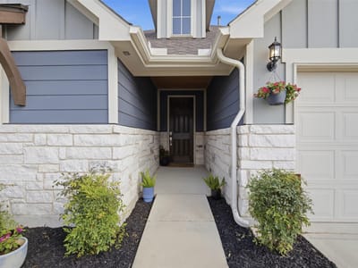 Primary bedroom at 10409 Choctaw Print WAY - 3 bed 2 bath home