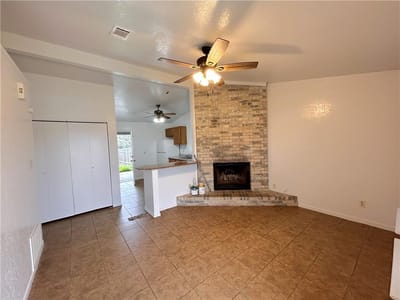 Living area at 10411 Chaparral RD - Cosper Creek Add, Killeen, TX