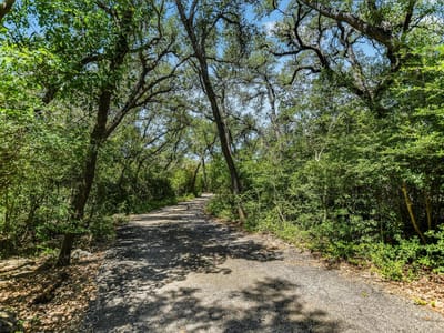 Property photo 4 at 10412 Double Spur LOOP - 3 bed 2 bath home