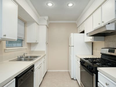Property photo 2 at 10419 Firethorn LN - 3 bed 2 bath home