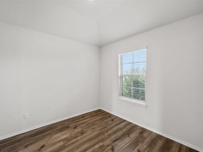 Photo 3 of 15 at 1049 Velvet CT - 3 bed 2 bath home