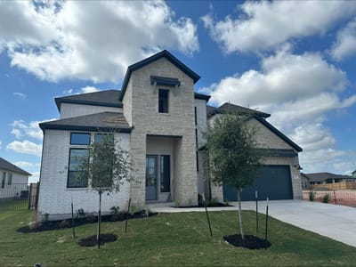 Living area at 105 Borrego BND - 4 bed 4 bath home