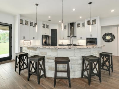 Living area at 105 Graystone LN - 4 bed 2 bath home