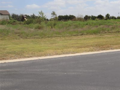 Property photo 2 at 105 Huerta RD - San Augustin, Florence, TX