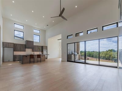 Kitchen at 105 Manciano - 3 bed 3 bath home