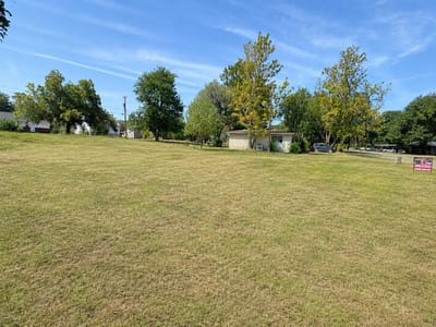 Property photo 2 at 105 Navasota LN - Caters Parkview, Seguin, TX