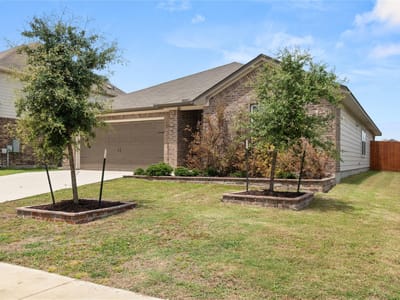 Living area at 105 Saviano RD - 3 bed 2 bath home