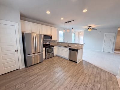 Living area at 105 Syrah CT - 3 bed 2 bath home