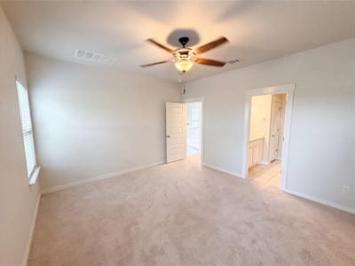 Primary bedroom at 105 Syrah CT - 3 bed 2 bath home