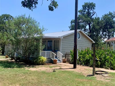Property photo 4 at 105 Tom Tom - 3 bed 1 bath home