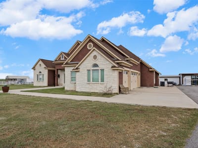 Kitchen at 1050 Fm 619 RD - 6 bed 5 bath home