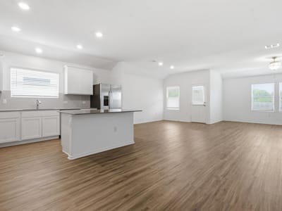 Property photo 3 at 10525 Steinbeck DR - 4 bed 2 bath home