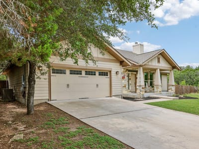 Kitchen at 1058 Daviot DR - 3 bed 2 bath home