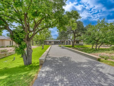 Property photo 2 at 106 Edwards CIR - 3 bed 4 bath home