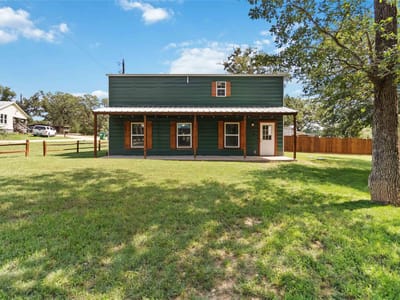 Property photo 2 at 106 Harper DR - 3 bed 2 bath home