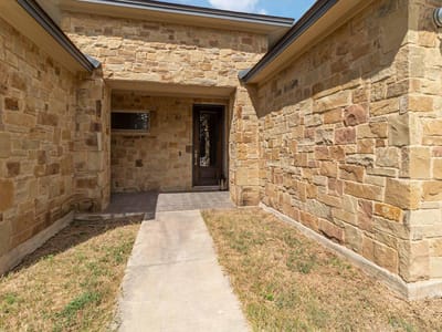 Property photo 2 at 106 Kaapahu DR - 3 bed 2 bath home