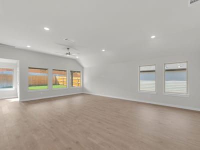 Property photo 4 at 106 Melrose ST - 4 bed 3 bath home