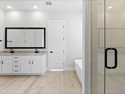 Primary bedroom at 106 Nandina PATH - 4 bed 2 bath home