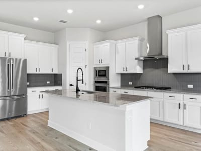 Property photo 3 at 106 Nandina PATH - 4 bed 2 bath home