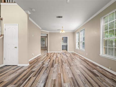Photo 4 of 30 at 106 Reinhardt CT - 4 bed 2 bath home