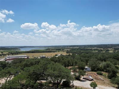 Property photo 5 at 1061 Cougar DR - Cougar Ridge 1, Canyon Lake, TX