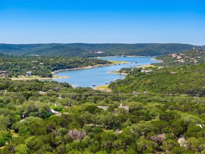 Living area at 10614 Deer Canyon RD - Panoramic Hills, Jonestown, TX
