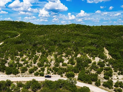 Kitchen at 10686 Deer Canyon RD - Panoramic Hills Sub, Leander, TX