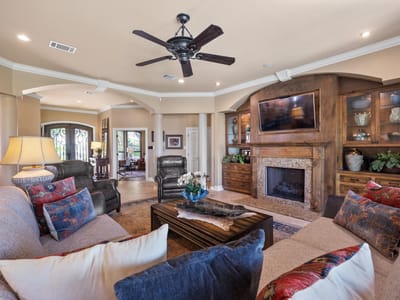 Primary bedroom at 107 Edgewater CV - 4 bed 4 bath home