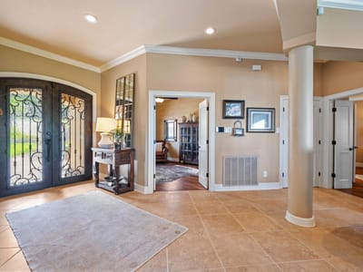Bathroom at 107 Edgewater CV - 4 bed 4 bath home